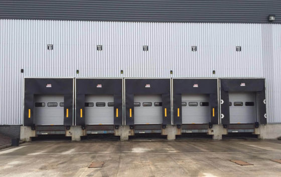Wear-Resistant Fabric Dock Door Shelter Adjustable Loading System With Warehouse Container
